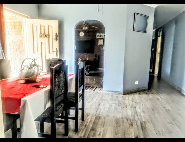 4 BEDROOM HOUSE FOR SALE IN ESCOMBE